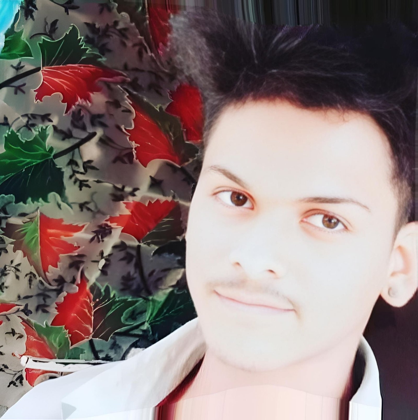 Hi my name is Mika image 1